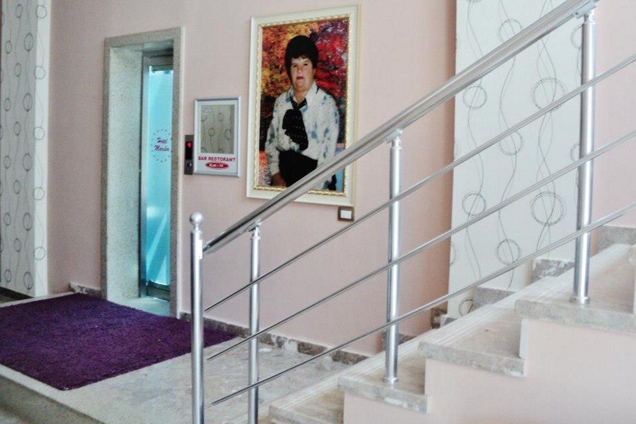 Hotel Marika Golem  Dış mekan fotoğraf