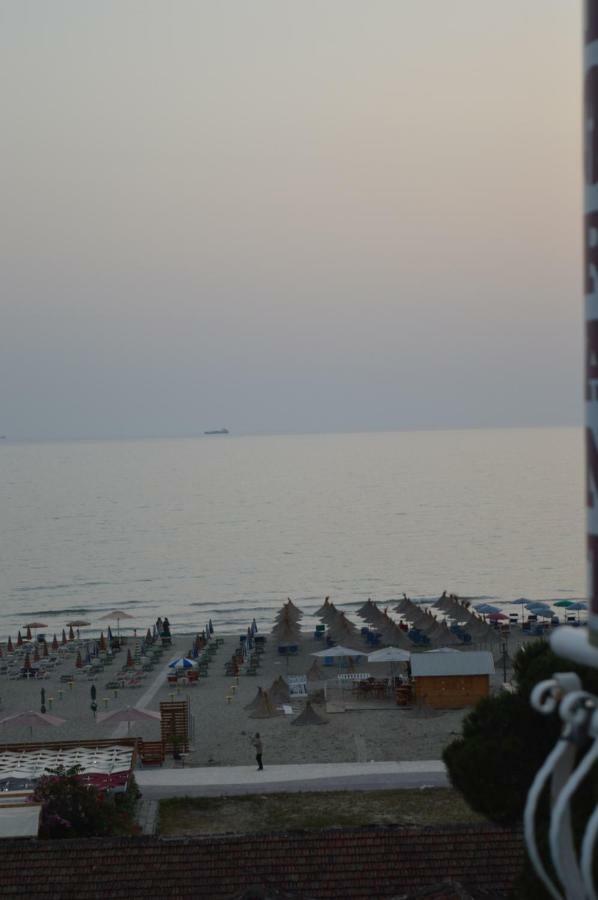 Hotel Marika Golem  Dış mekan fotoğraf